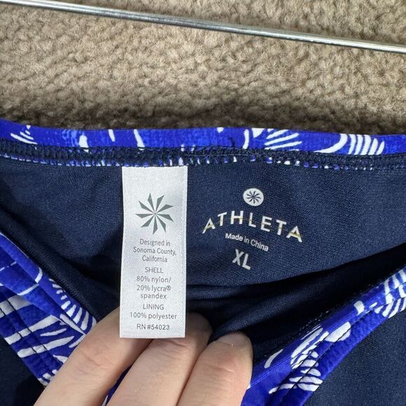 Athleta Swim Bikini Bottom Size XL Blue/White Batik Floral Print Low Rise NEW‎ - Picture 7 of 9